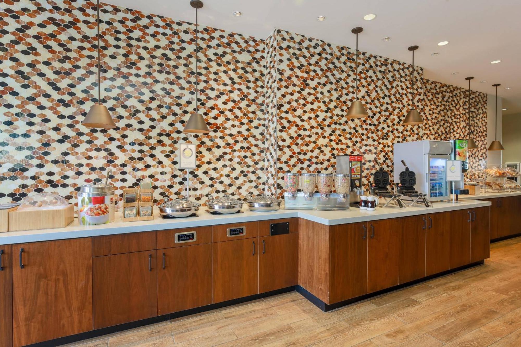 Fairfield Inn & Suites By Marriott Cheyenne Southwest/Downtown Area Bagian luar foto