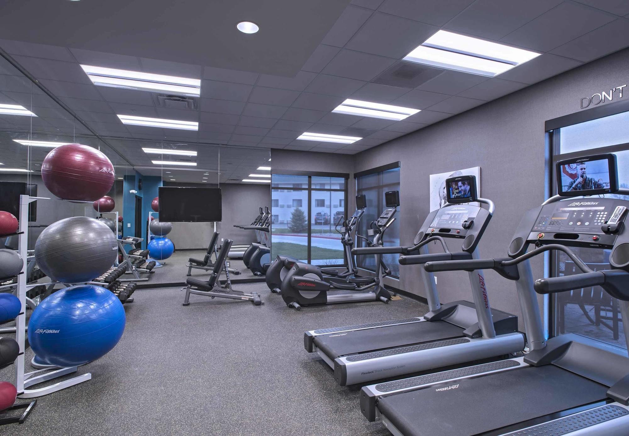 Fairfield Inn & Suites By Marriott Cheyenne Southwest/Downtown Area Bagian luar foto
