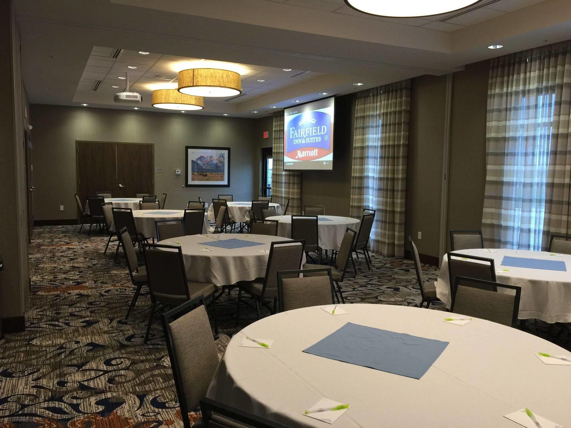 Fairfield Inn & Suites By Marriott Cheyenne Southwest/Downtown Area Bagian luar foto