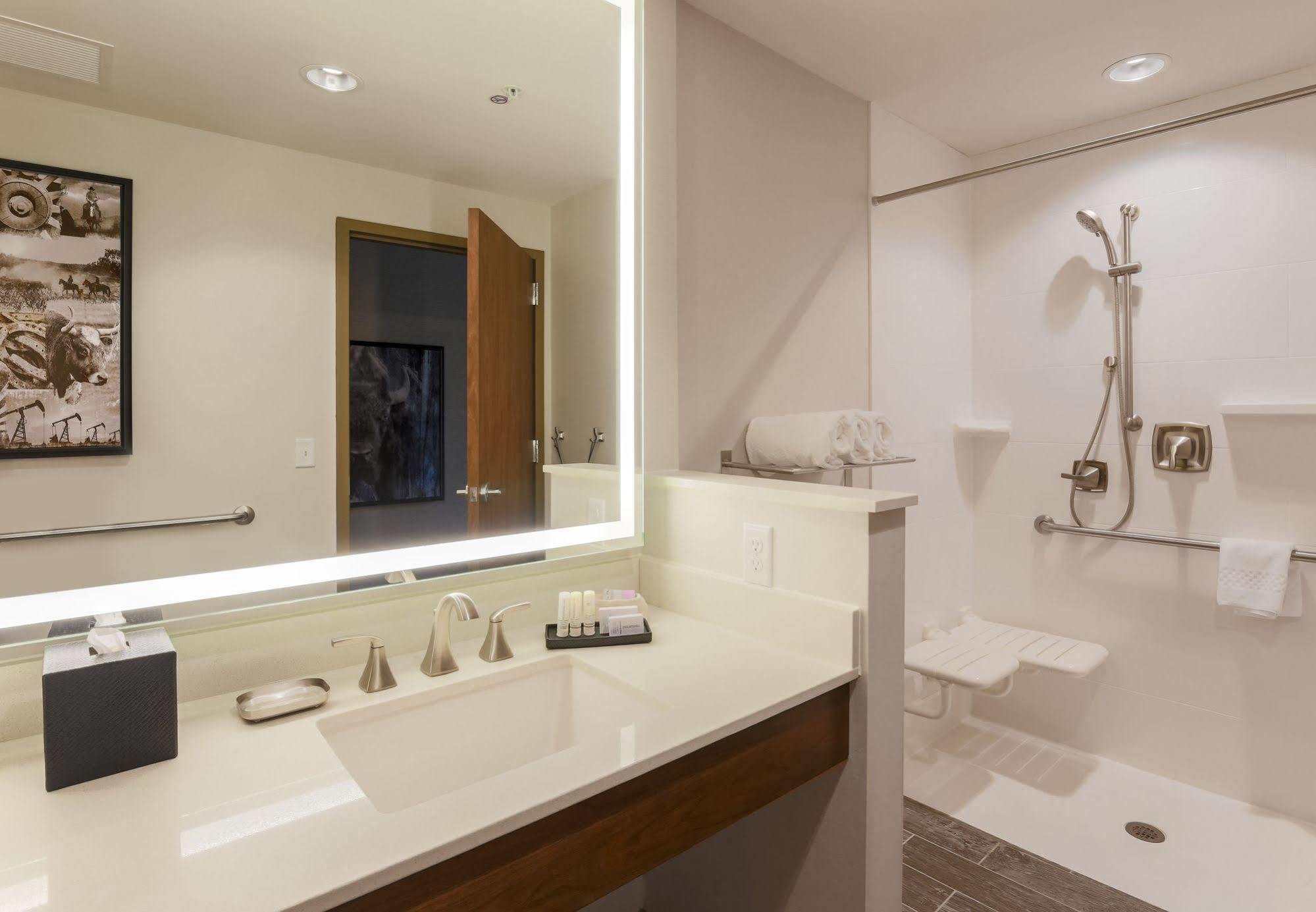 Fairfield Inn & Suites By Marriott Cheyenne Southwest/Downtown Area Bagian luar foto